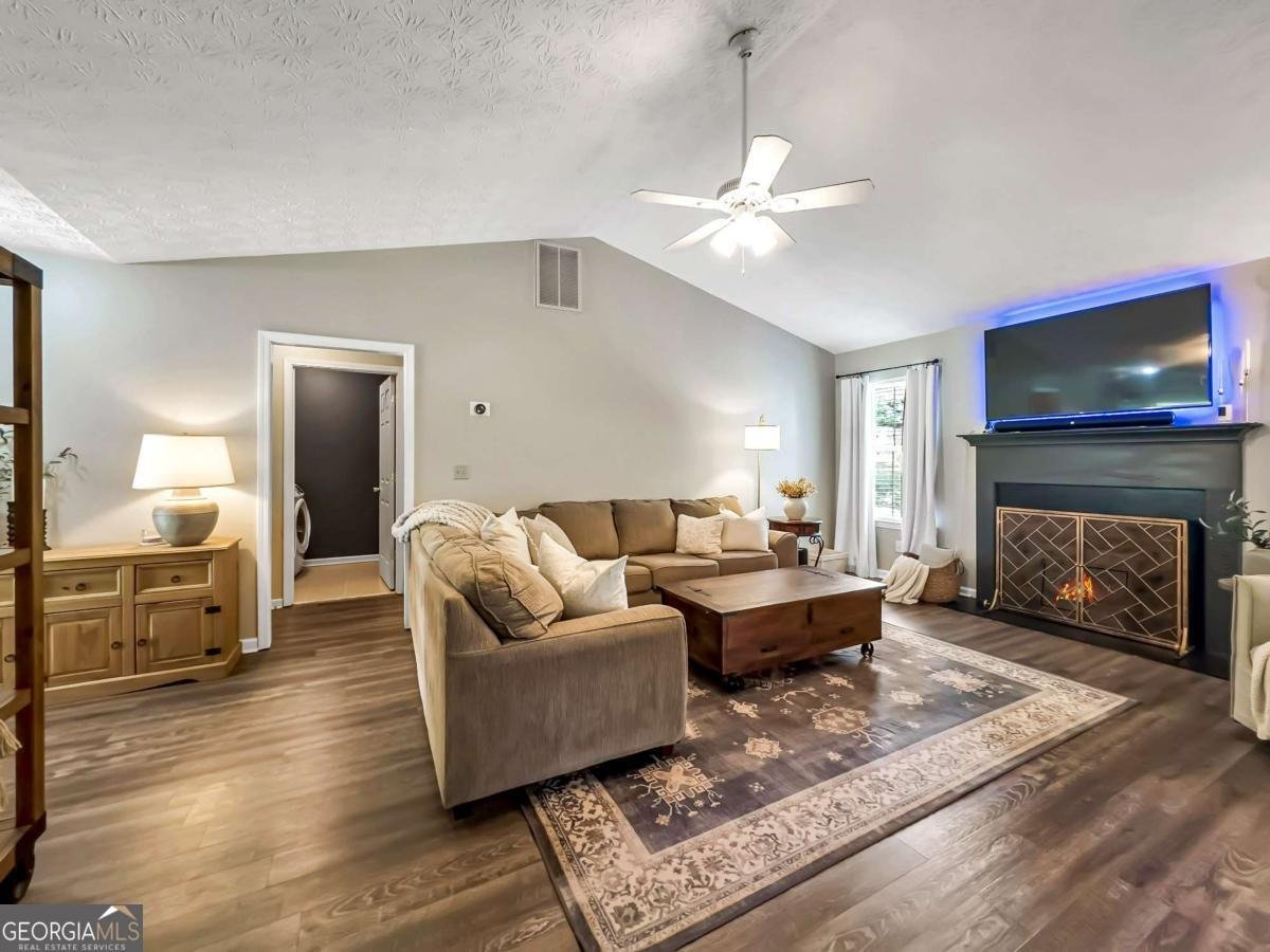 105 Carols Lane Locust Grove - 22