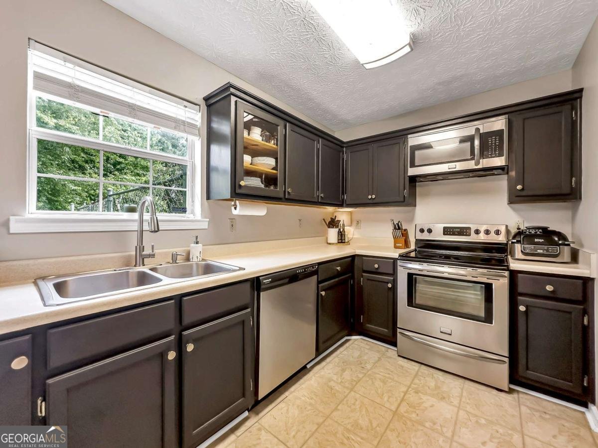 105 Carols Lane Locust Grove - 25