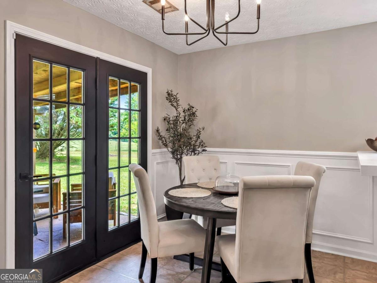 105 Carols Lane Locust Grove - 30