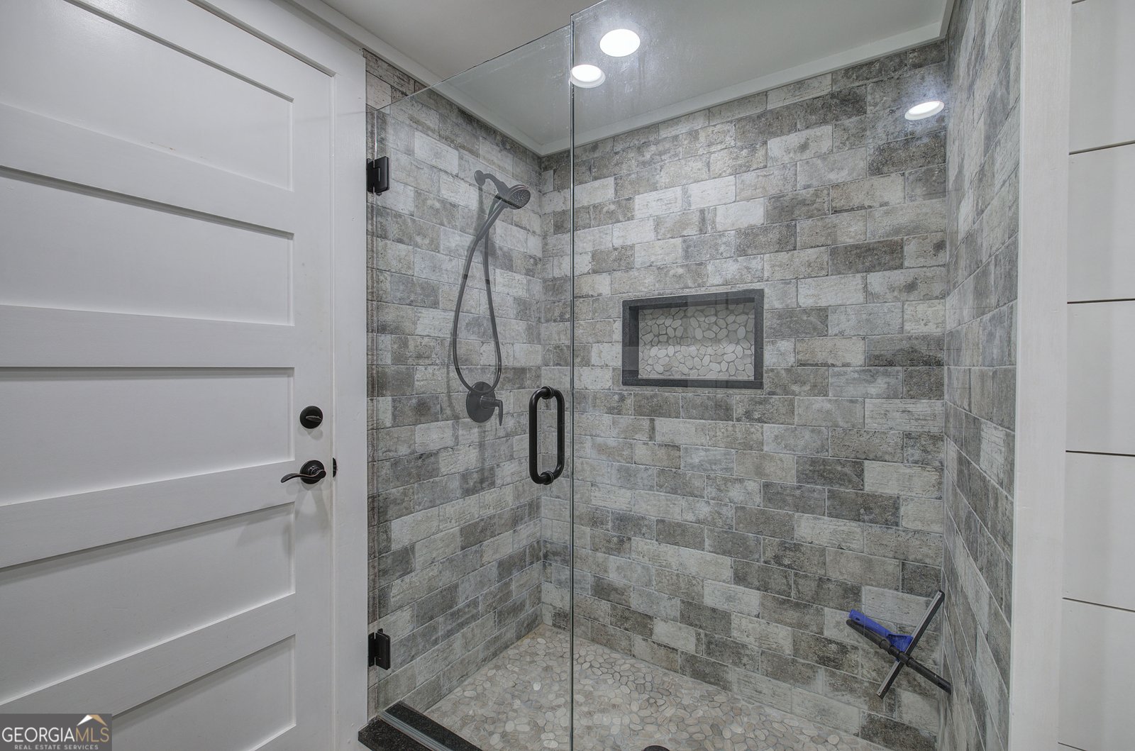 198 Hillcrest Drive Calhoun - 43