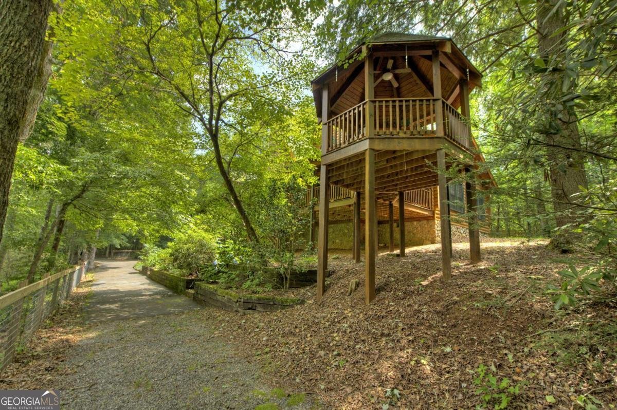 577 Macedonia Church Road Blue Ridge - 29