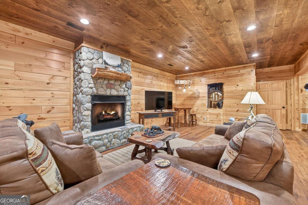 577 Macedonia Church Road Blue Ridge - 52