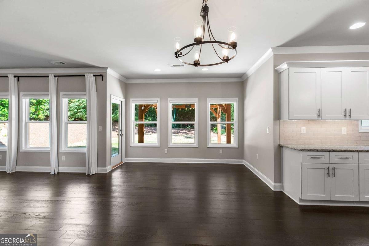 3415 Kenyon Creek Drive Kennesaw - 23
