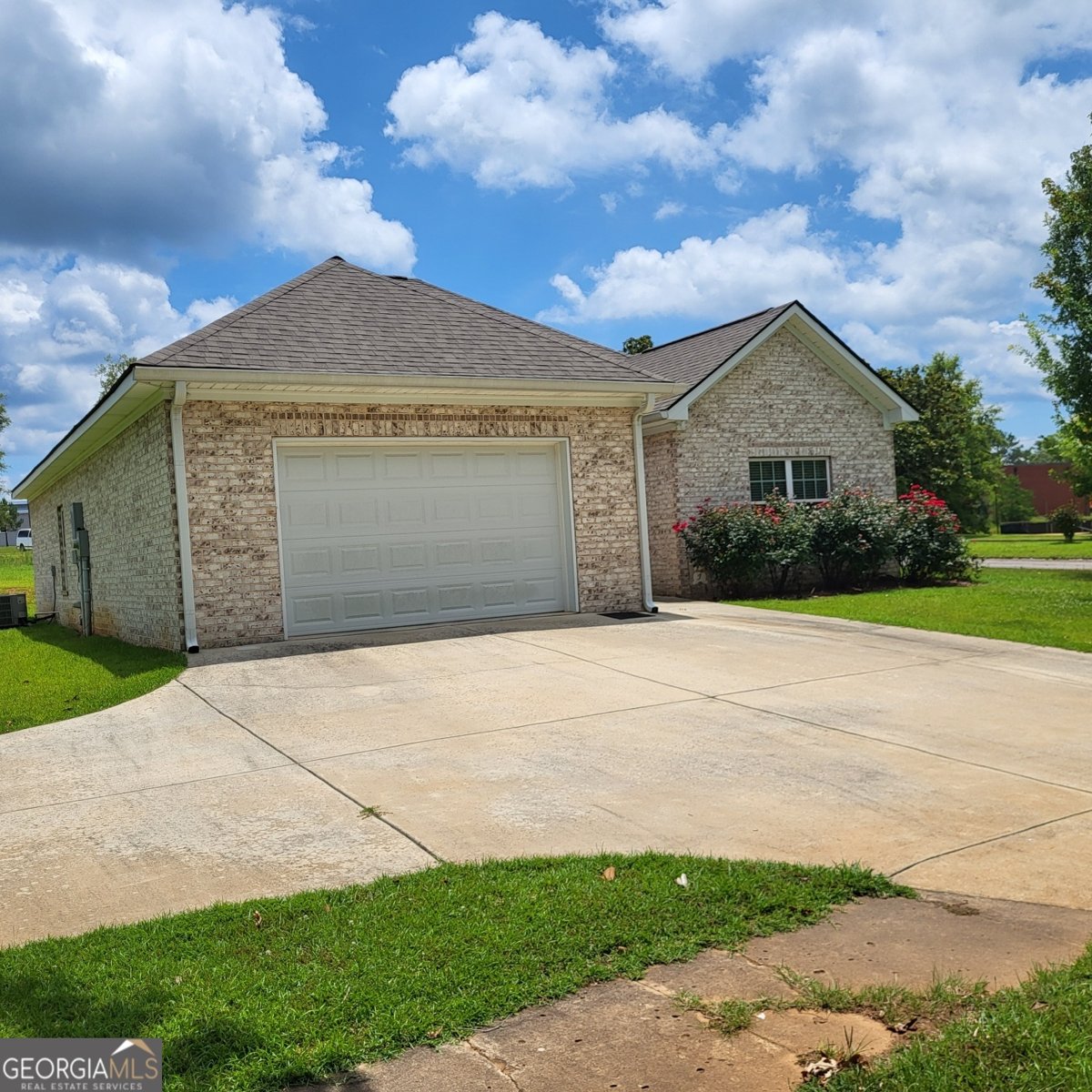 3508 23rd Drive Valley - 2