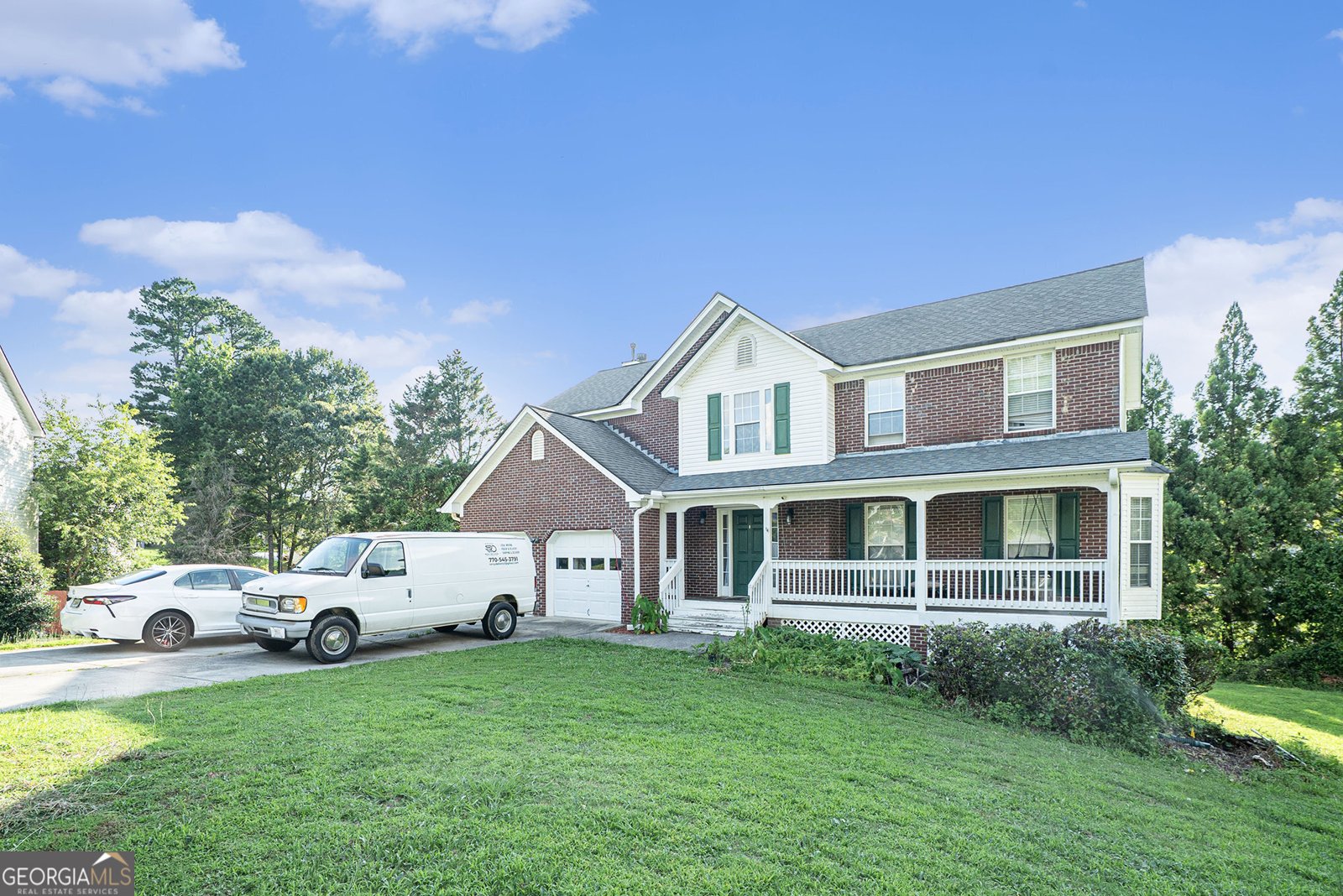 1535 Summit Pond Circle Loganville - 1
