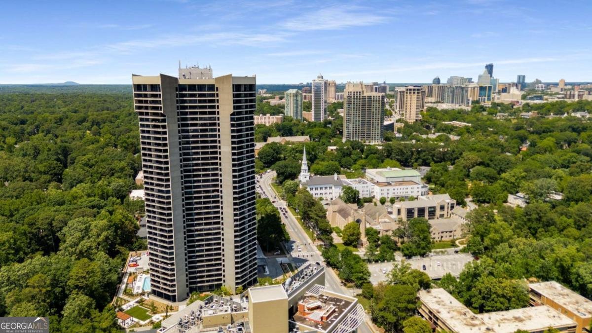 2660 Peachtree Road Atlanta - 25