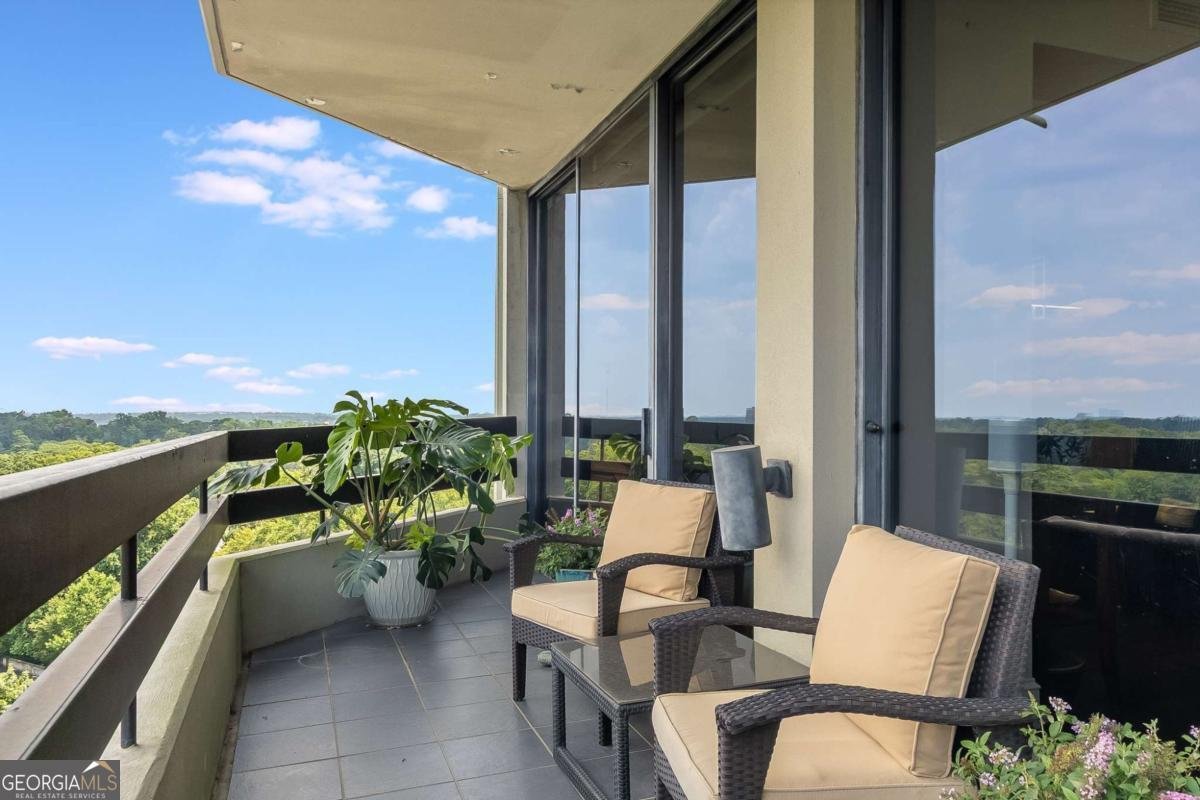 2660 Peachtree Road Atlanta - 44