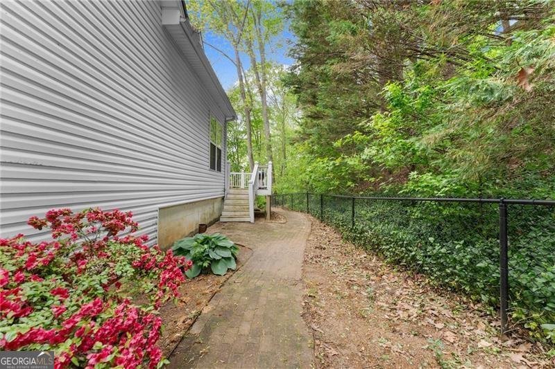 5303 Monarc Drive Gainesville - 42