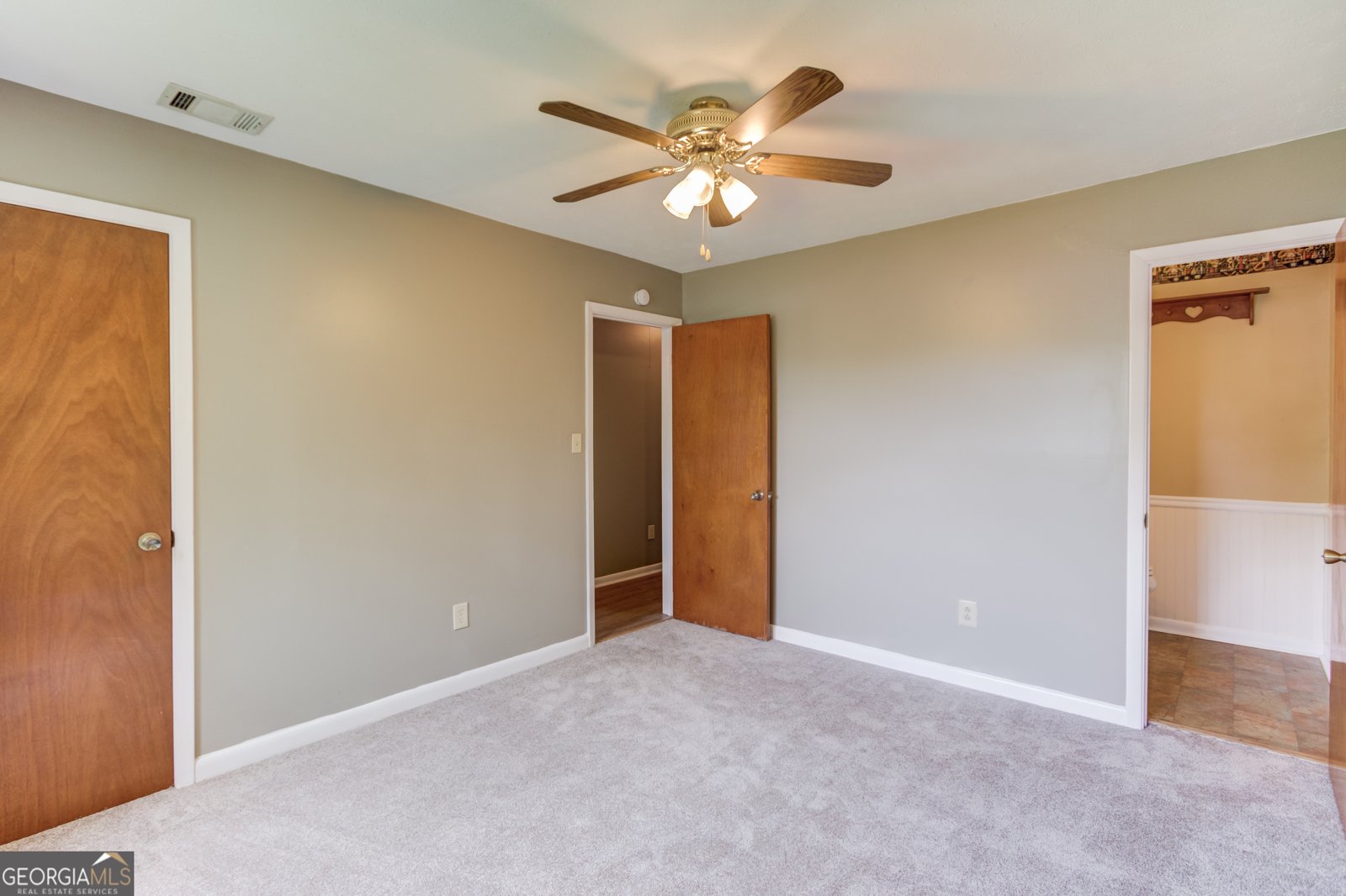 849 Pine Shadow Lane Winder - 10