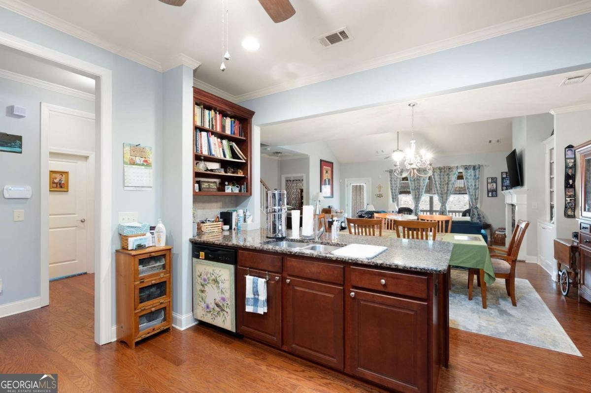 607 Abbey Drive Woodstock - 11