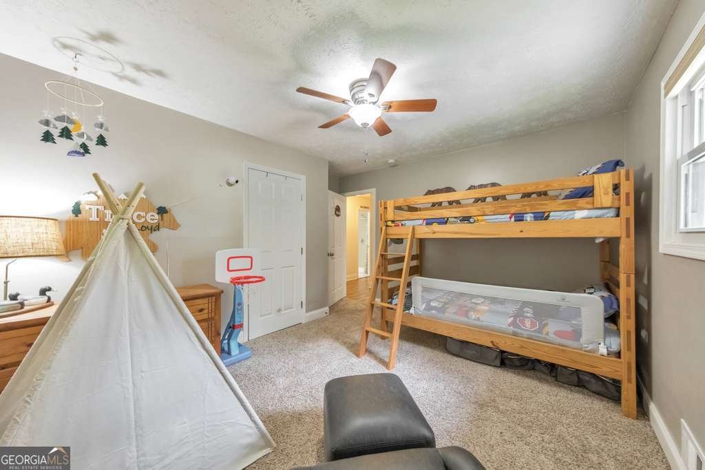 410 Katherine Lane Woodstock - 24