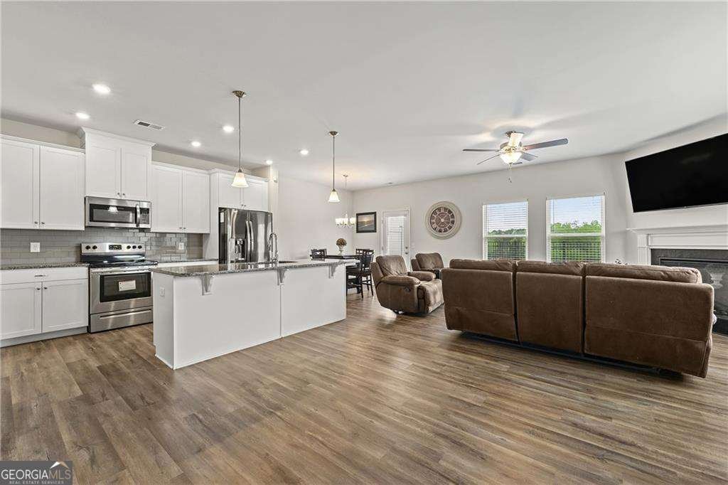 147 Madison Bend Woodstock - 3