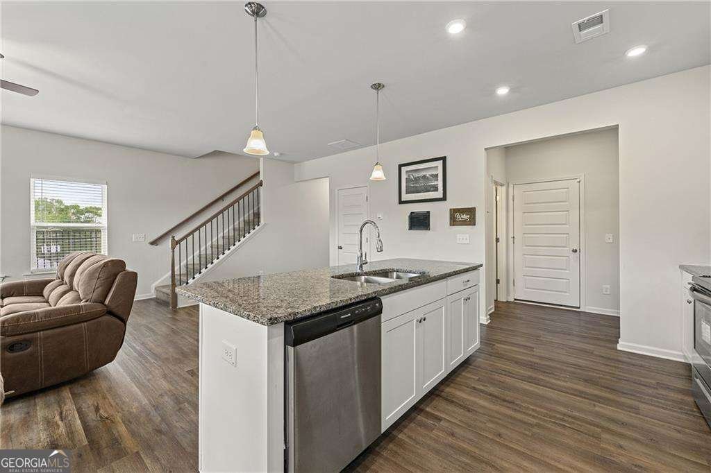 147 Madison Bend Woodstock - 6