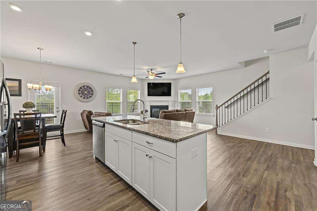 147 Madison Bend Woodstock - 8