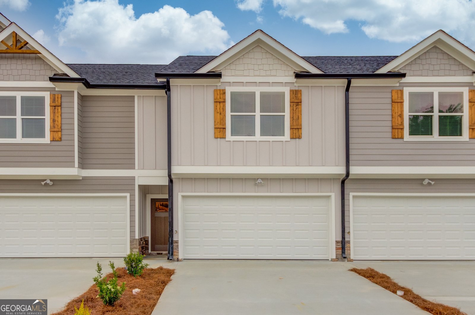 6377 Pine Station Drive Lula - 1