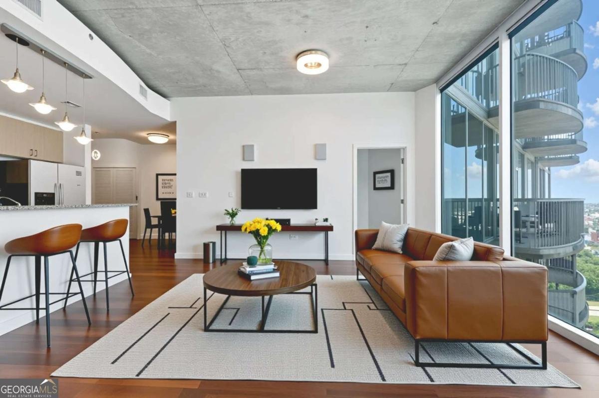 400 Peachtree Street Atlanta - 2