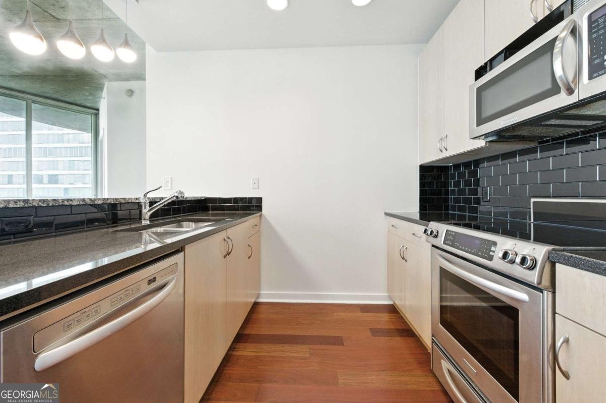 400 Peachtree Street Atlanta - 7