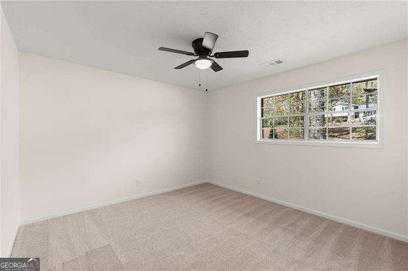 6175 Knights Lane Douglasville - 11