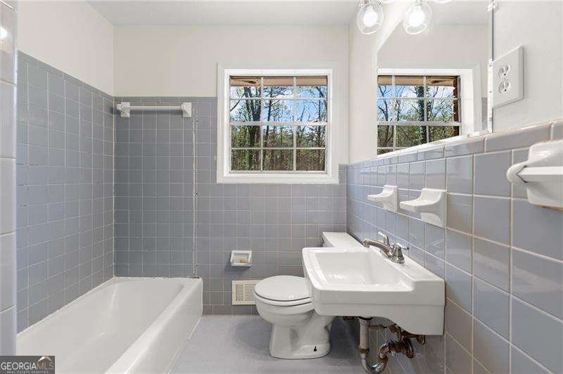 6175 Knights Lane Douglasville - 12