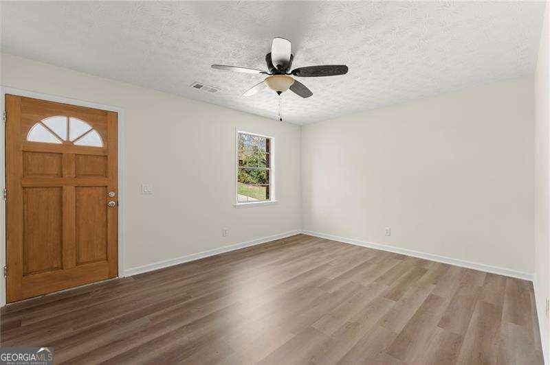 6175 Knights Lane Douglasville - 5