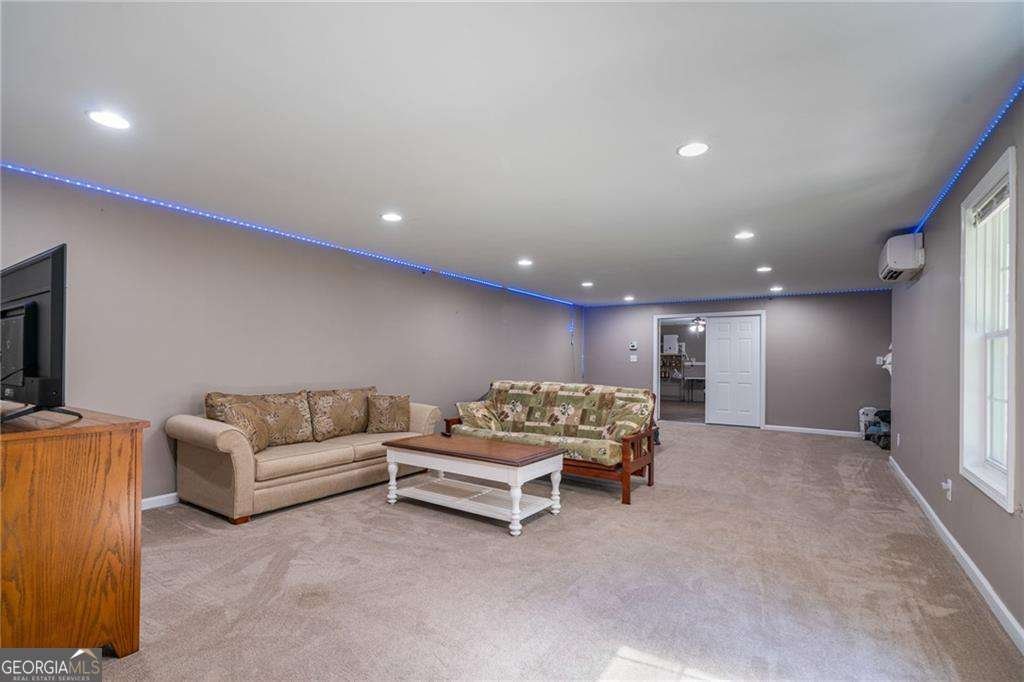6642 Crestwood Peninsula Flowery Branch - 8