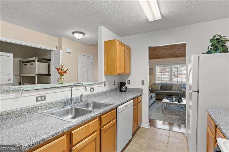 849 HILLANDALE Lane Lithonia - 8