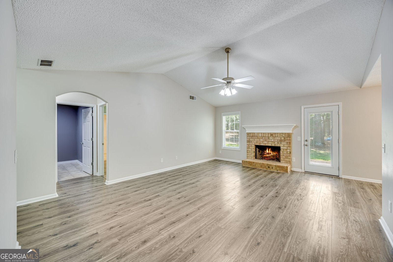 174 Bowman Terrace Winder - 21