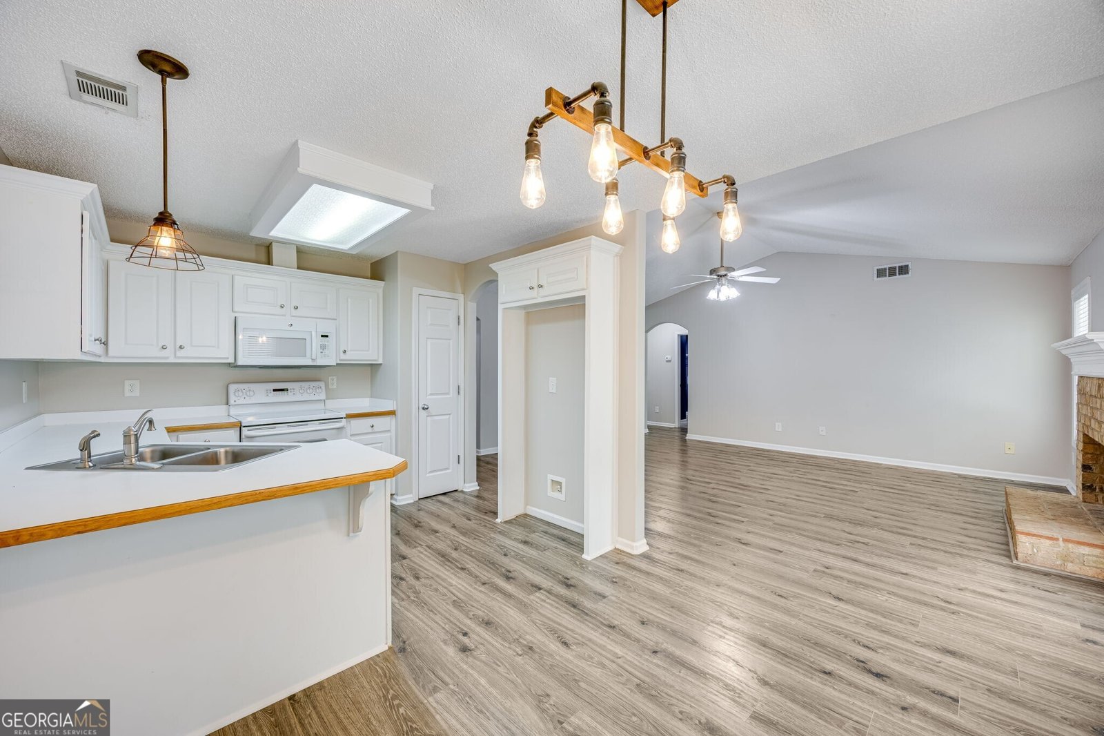 174 Bowman Terrace Winder - 24