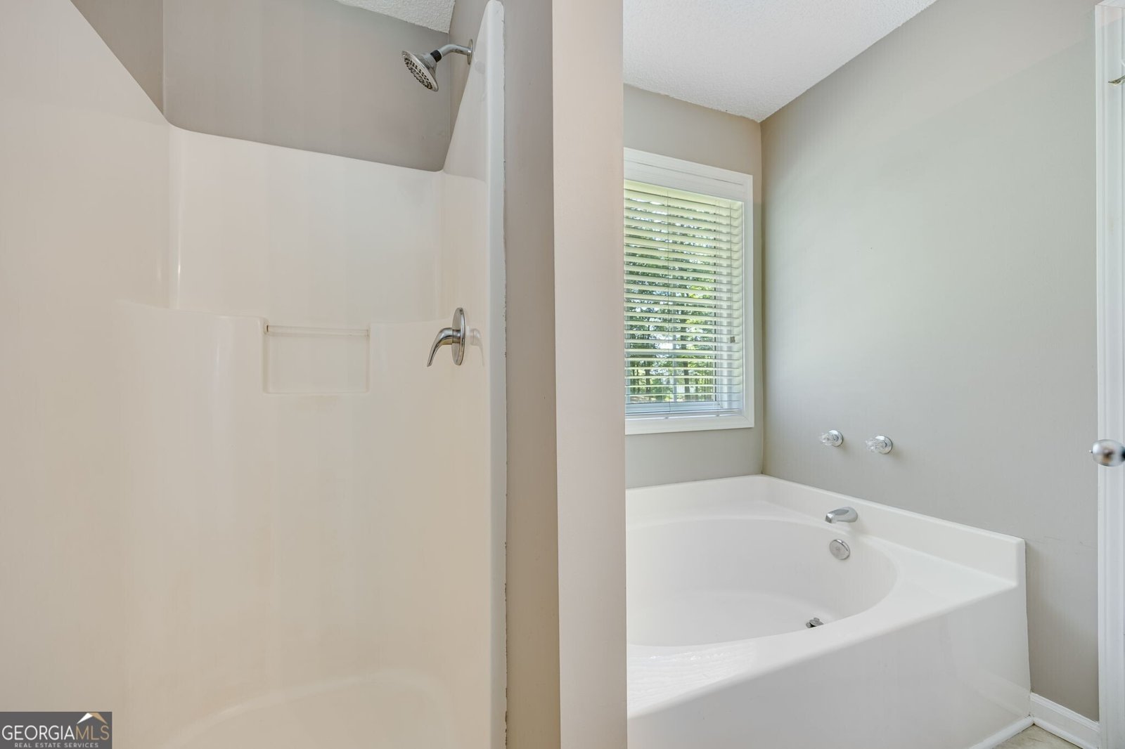 174 Bowman Terrace Winder - 33
