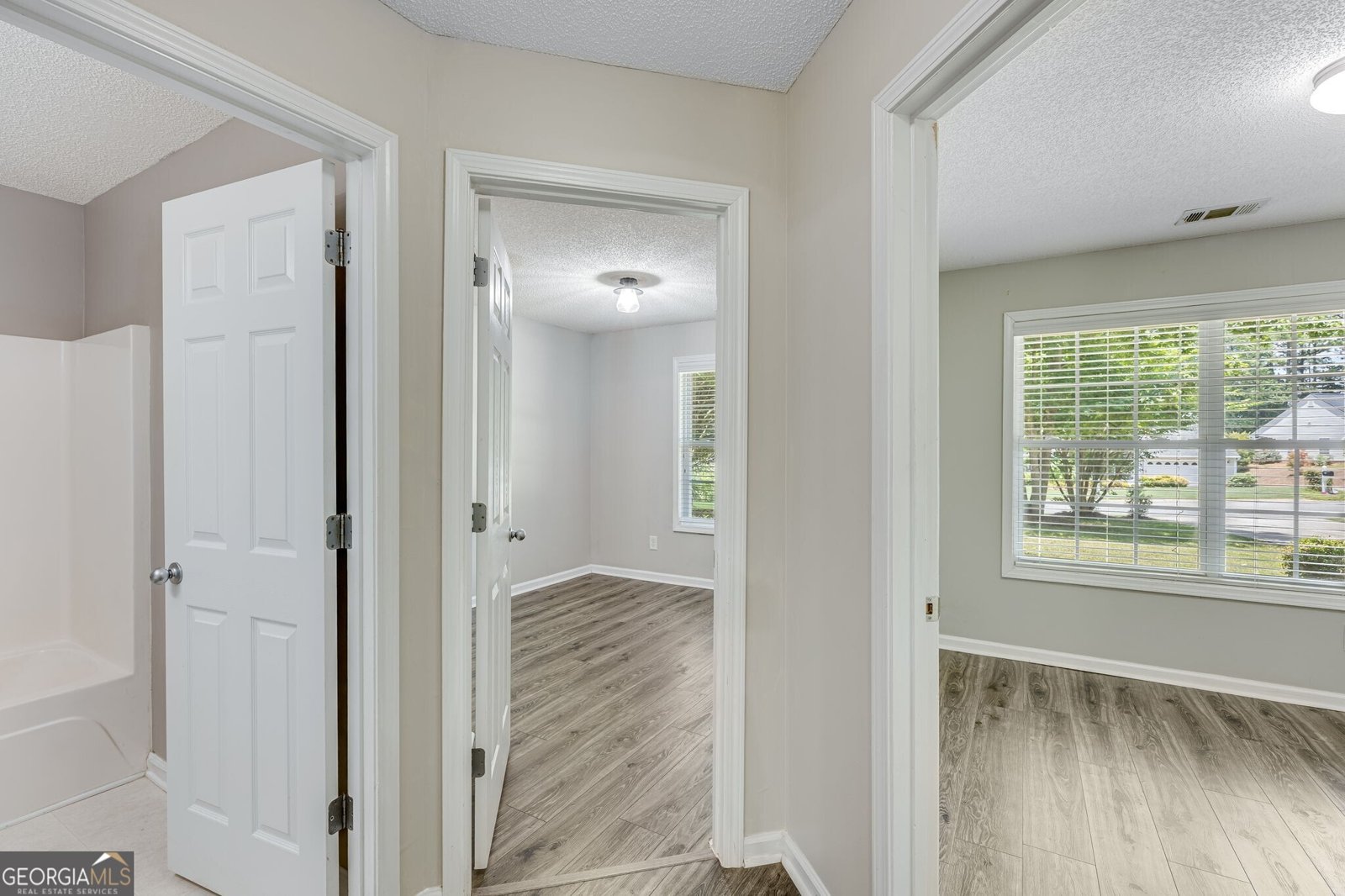 174 Bowman Terrace Winder - 35