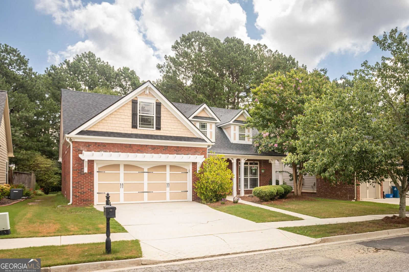 2634 Bay Crest Lane Loganville - 43