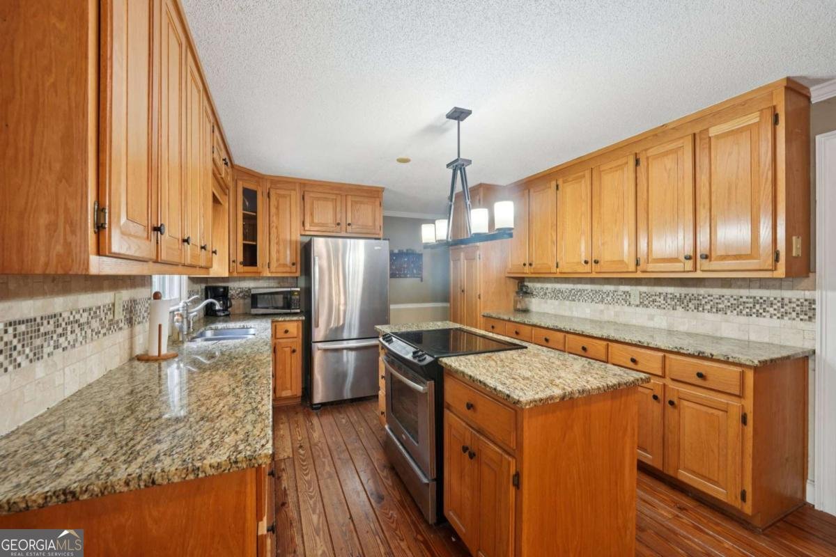 130 Cherecobb Drive Woodstock - 1
