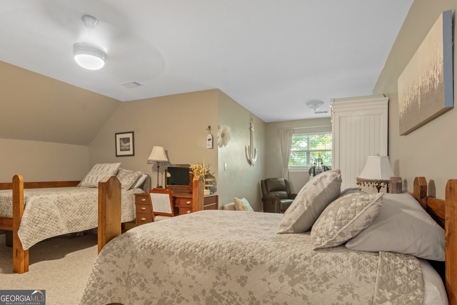 2298 Lakecrest Drive Sparta - 43