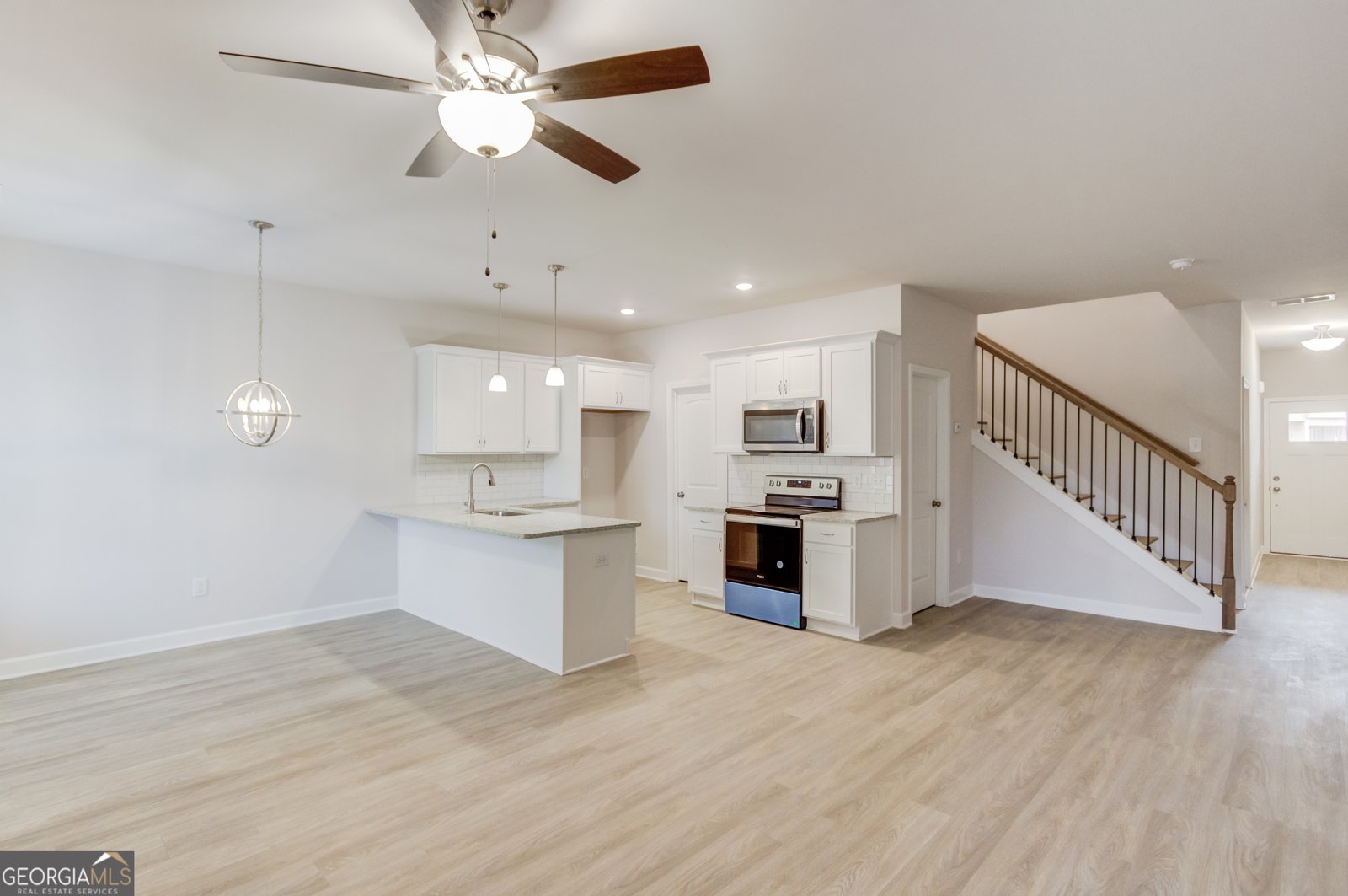 6385 Pine Station Drive Lula - 6