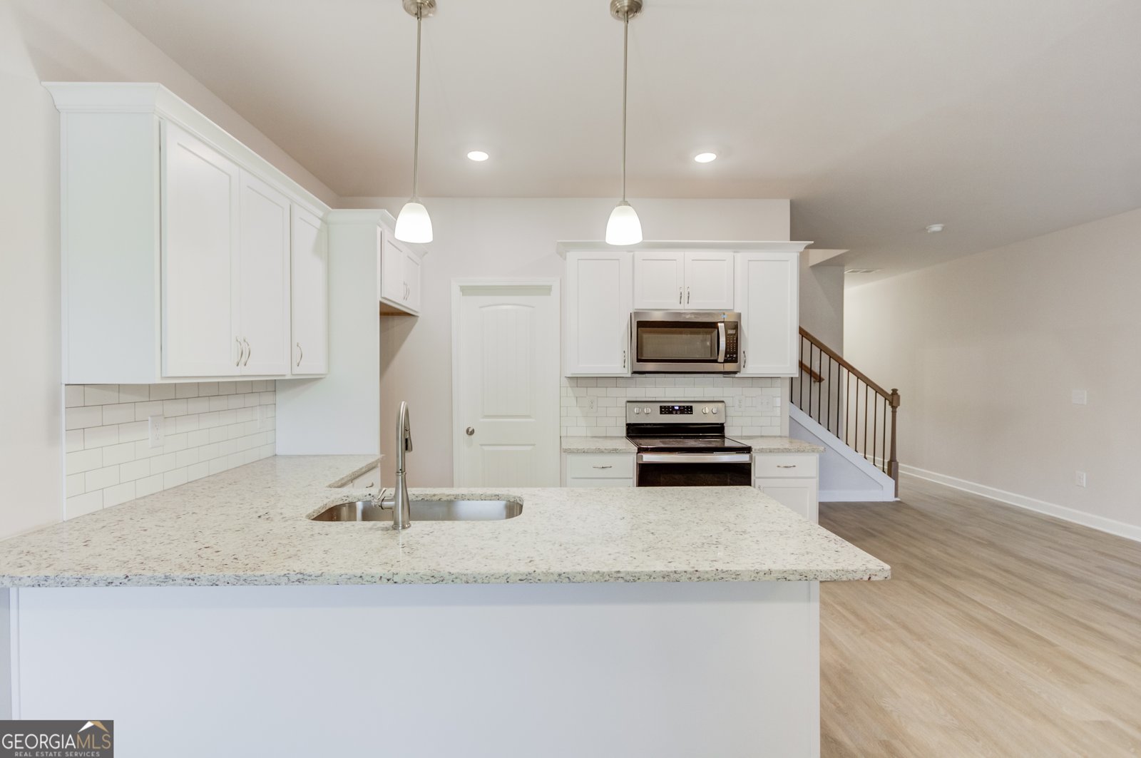 6385 Pine Station Drive Lula - 8
