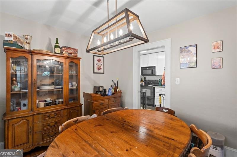 2269 Dauphine Atlanta - 10