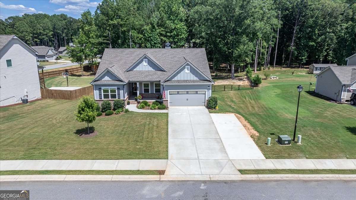 297 Woodbury Lane Hull - 1