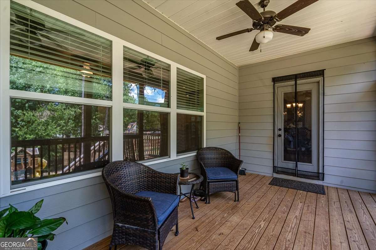 297 Woodbury Lane Hull - 16