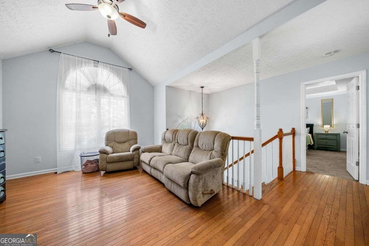 9170 LAKESIDE Way Gainesville - 5