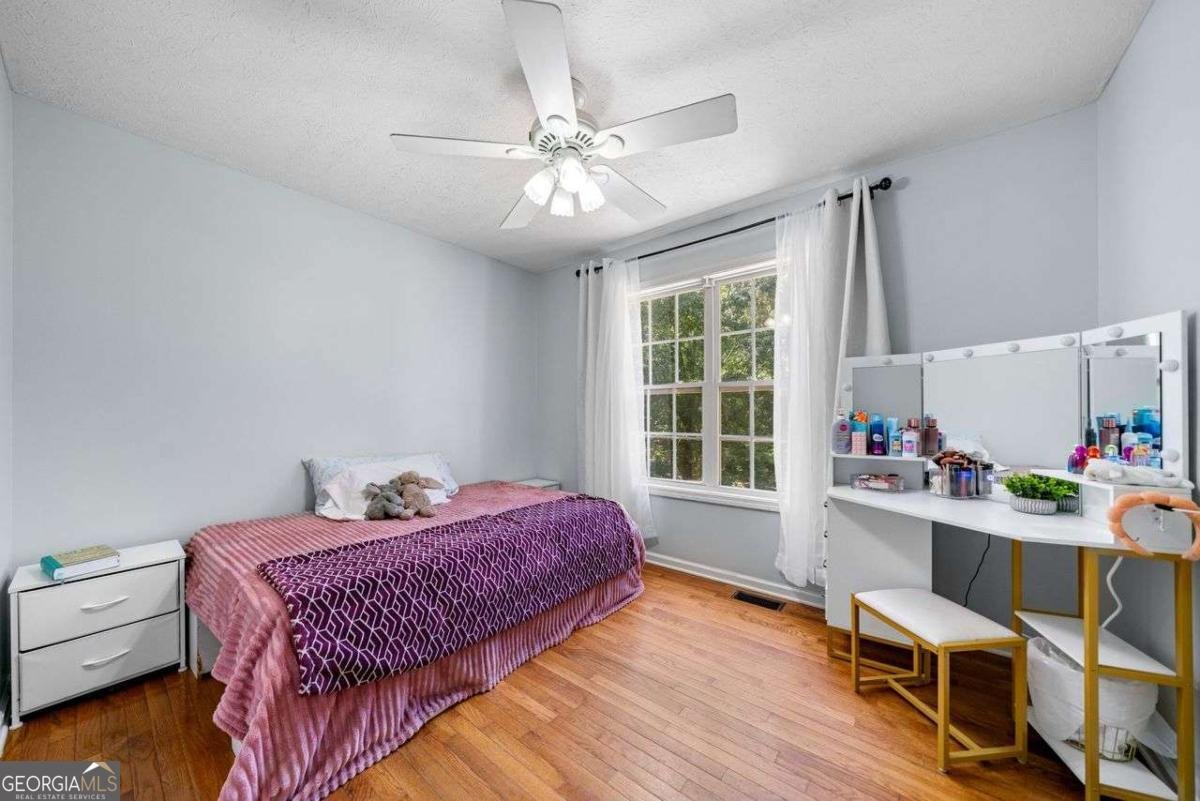 9170 LAKESIDE Way Gainesville - 9