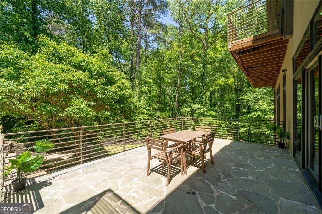 643 Larchmont Circle Atlanta - 15
