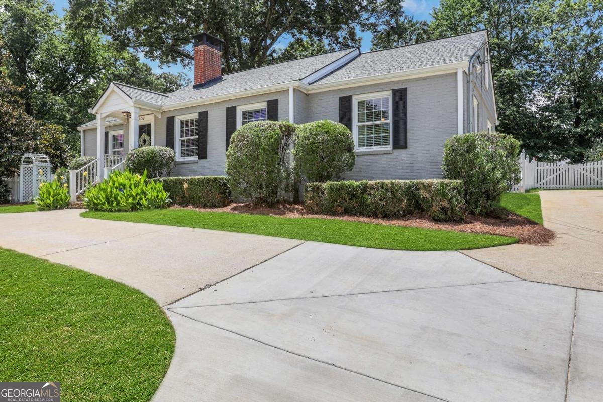 405 Johnson Ferry Road Atlanta - 24