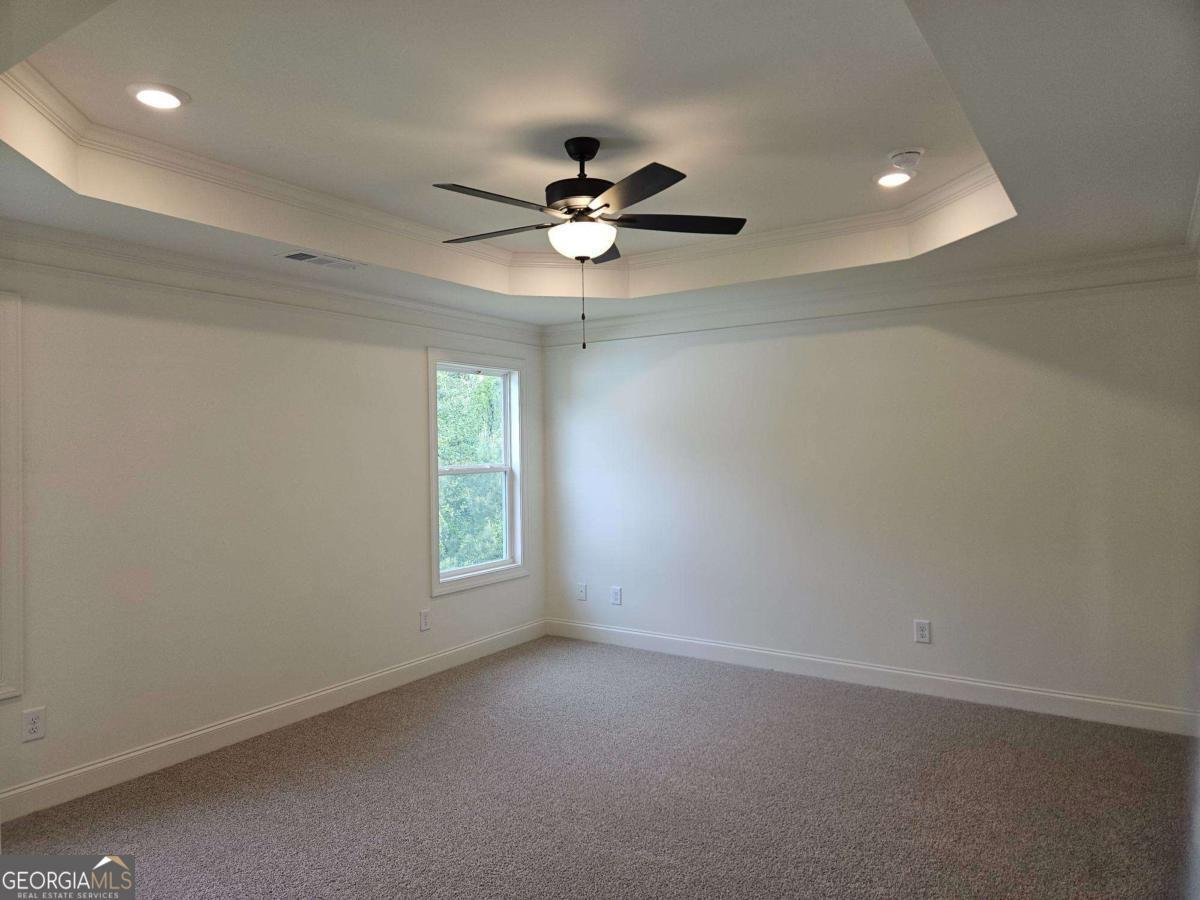 459 Banff Drive Winder - 18