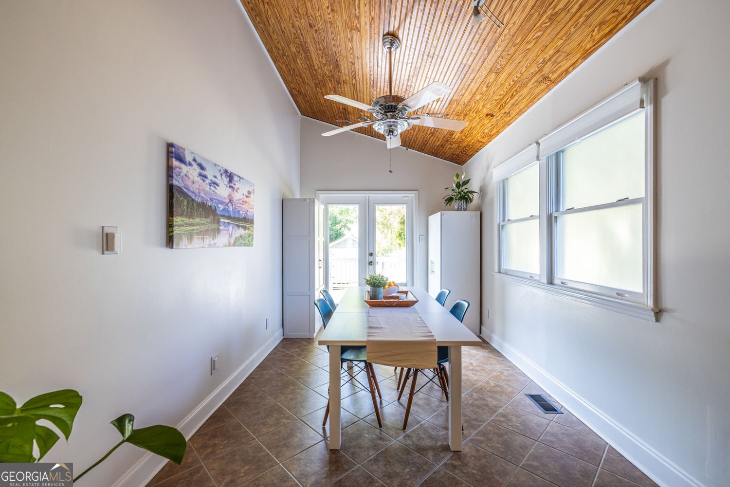 1109 Knott Street Atlanta - 27