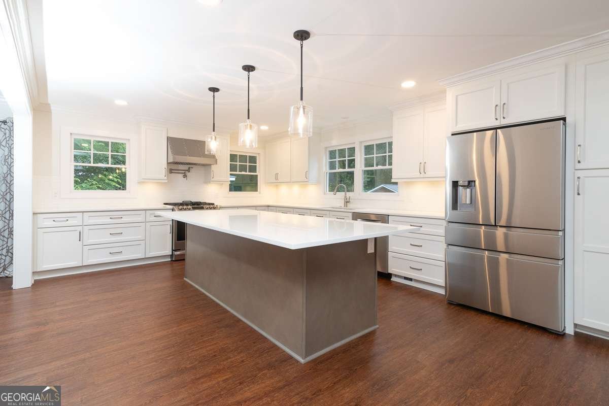 1615 LANCASTER Drive Marietta - 22