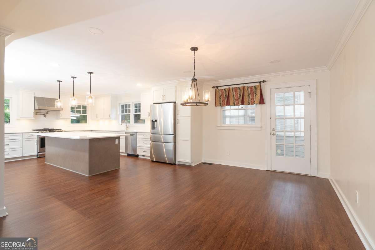 1615 LANCASTER Drive Marietta - 25