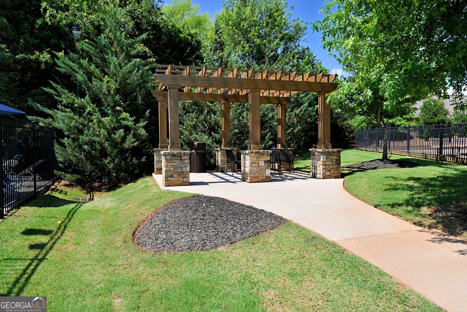 4395 Pleasant Garden Drive Gainesville - 37
