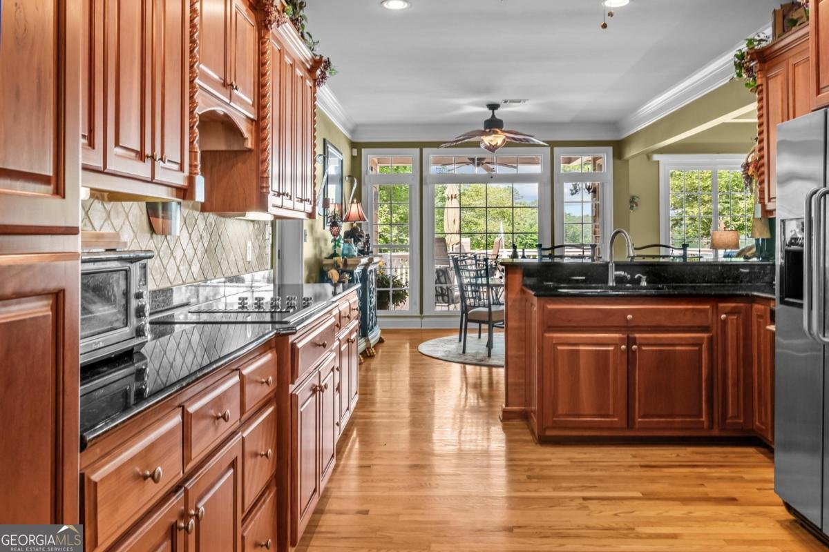 1051 Clearwater Drive White Plains - 20