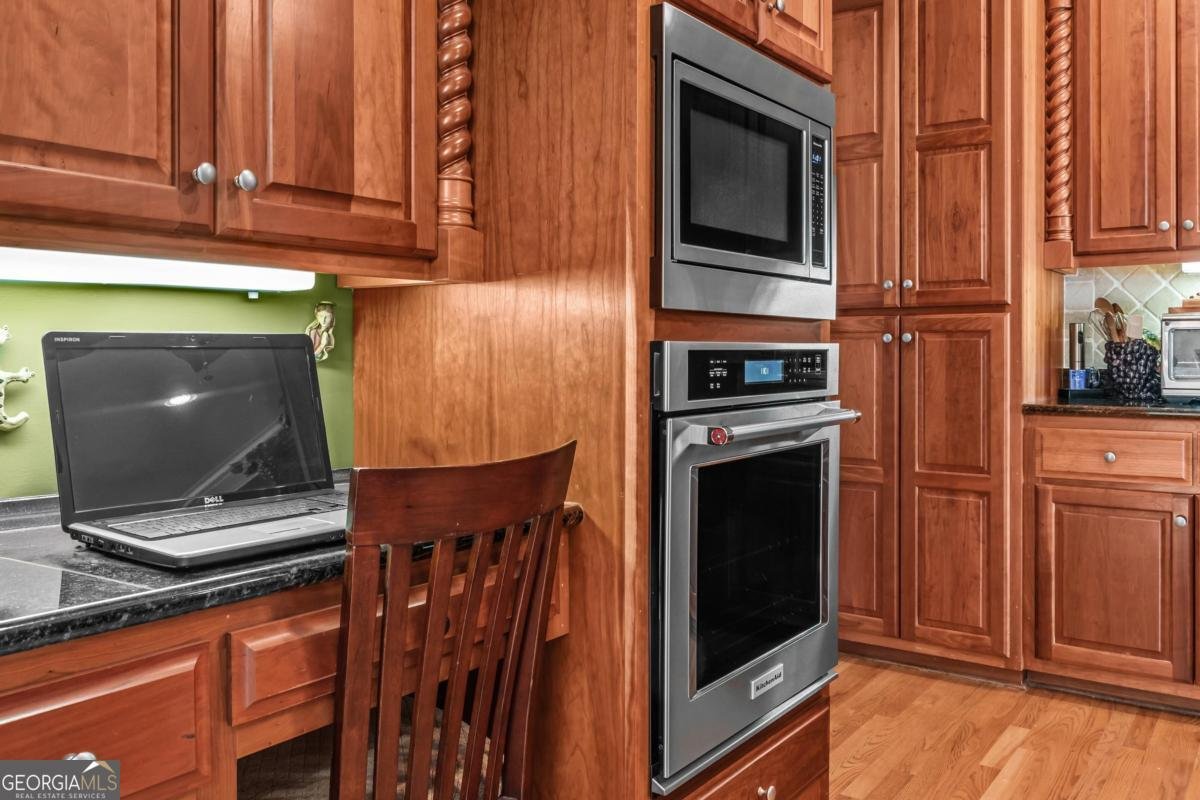 1051 Clearwater Drive White Plains - 22