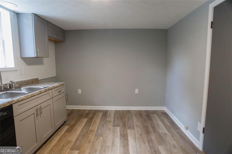 4881 Norman Lilburn - 12